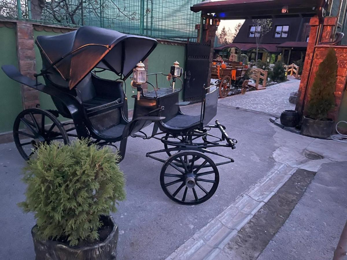 Hotel Каштел Pančevo Exterior foto